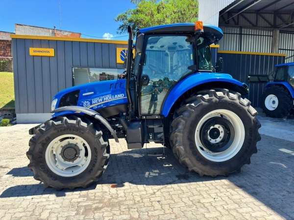 Trator New Holland T5110S ano 2023
