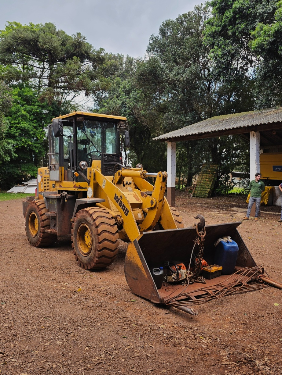 Pá Carregadeira Wang ZL20G ano 2013