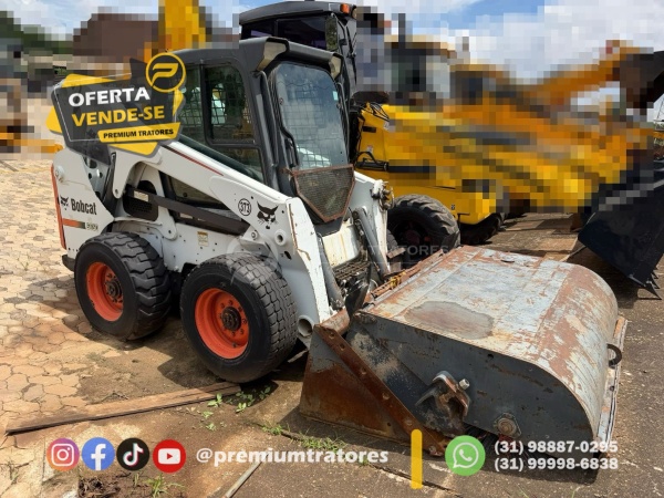 Mini Carregadeira Bobcat S650 ano 2011