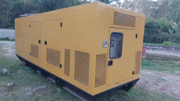Gerador de Energia STEMAC 700 kVA ano 1976