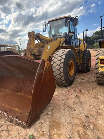 Pá Carregadeira Caterpillar 966H ano 2013 - 966H - Máquinas de Linha Amarela