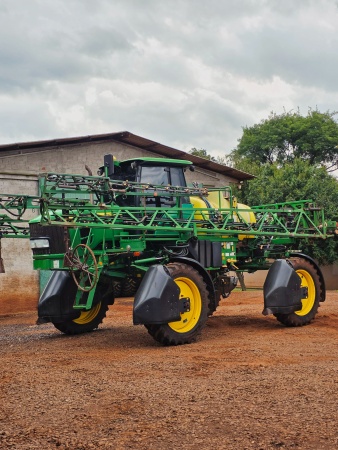 Pulverizador Autopropelido John Deere 4630 ano 2010