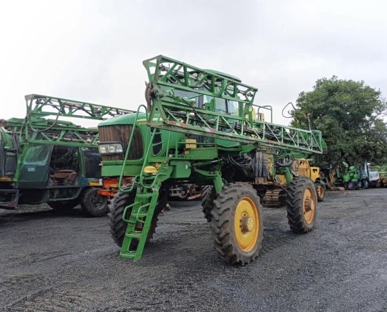 Pulverizador Autopropelido John Deere 4025 ano 2022