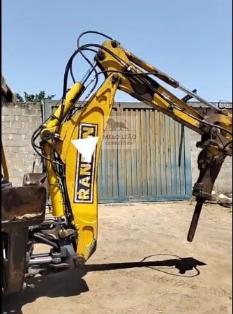 Retroescavadeira Randon RK 406B ano 2010 - RK 406B - Máquinas de Linha Amarela