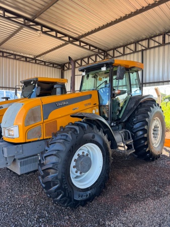 Trator Valtra BH 180