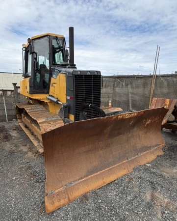 Trator de Esteira John Deere 700J ano 2022 - 700J - Máquinas de Linha Amarela
