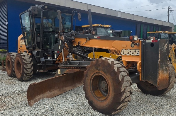 Motoniveladora Case 865B ano 2022