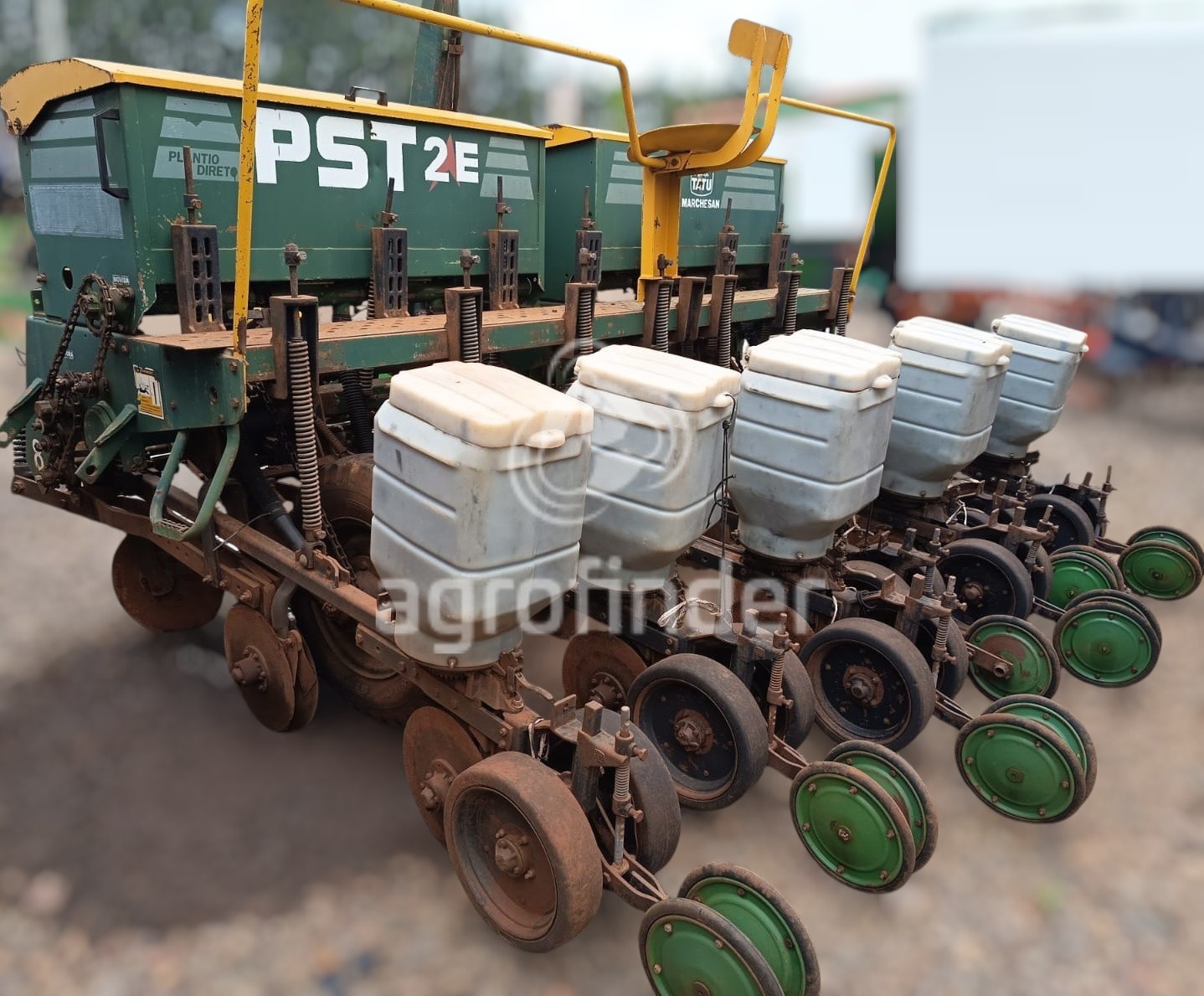Plantadeira Tatu PST 2 ano 2003