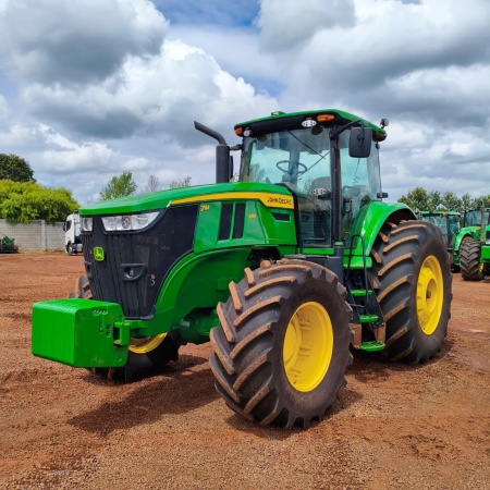 Trator John Deere 7M 230 ano 2024