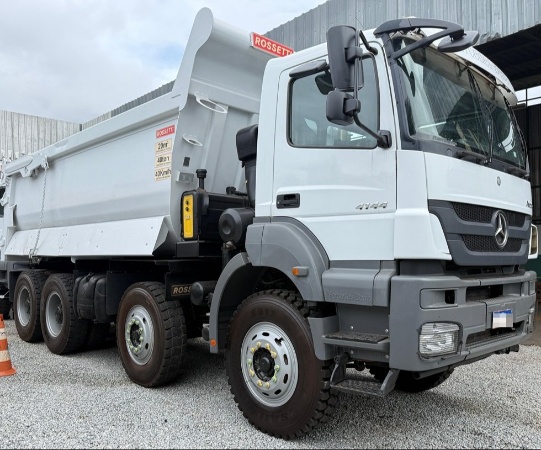 Caminhão Mercedes Benz AXOR 4144 ano 2021 - AXOR 4144 - Caminhões e Carretas