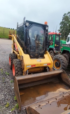 Mini Carregadeira Caterpillar 226B3 ano 2021