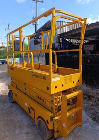 Plataforma HAULOTTE COMPACT 10 ano 2011