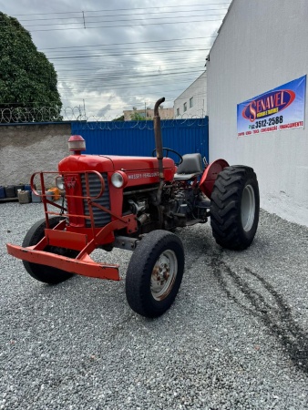 Trator Massey Ferguson 50X ano 1972