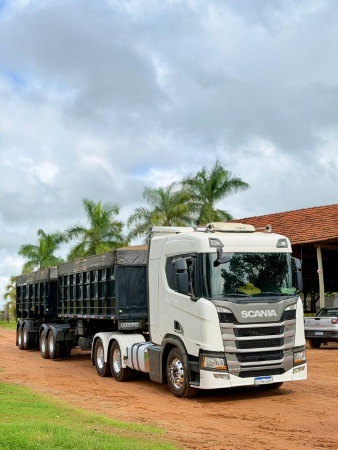 Caminhão Scania R450 ano 2019