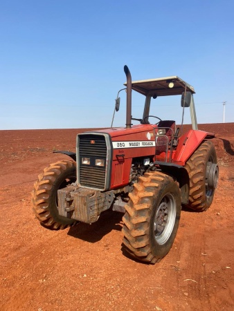 Trator Massey Ferguson MF 650 ano 1994