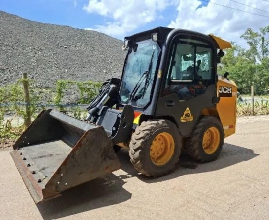 Mini Carregadeira JCB SSL190 ano 2017