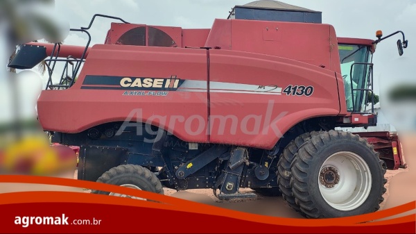 Colheitadeira Case Axial-Flow 4130  ano 2017