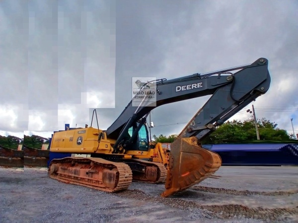 Escavadeira John Deere 350G ano 2022