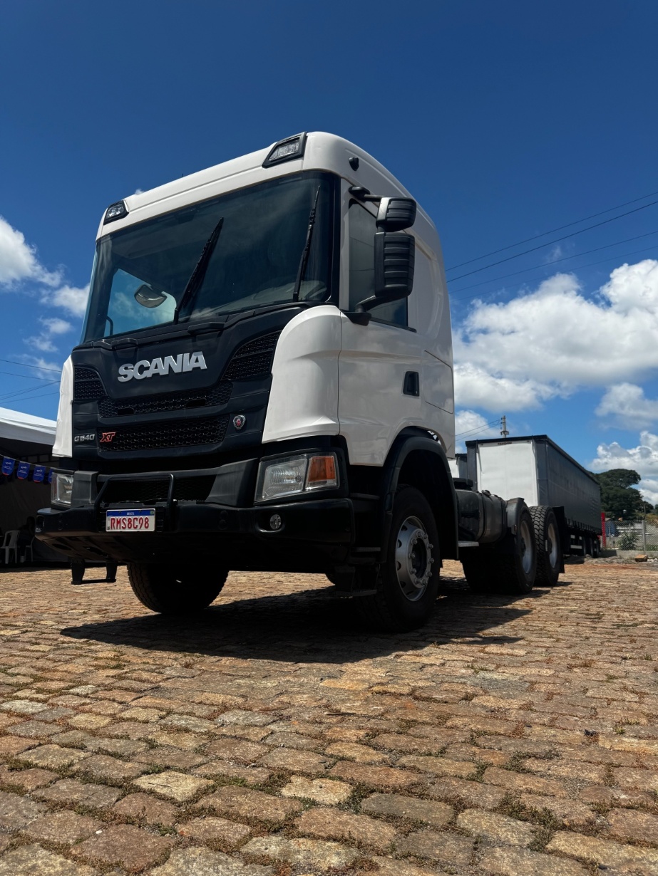Caminhão Scania G540 XT ano 2021