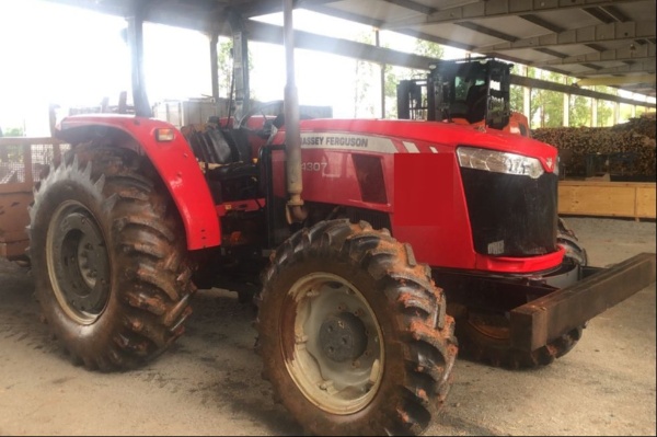 Trator Massey Ferguson MF 4307 ano 2021