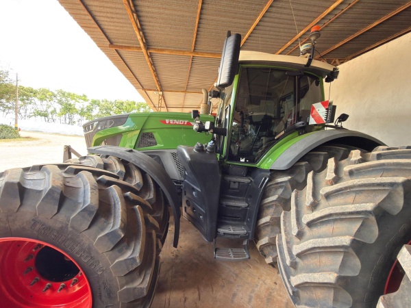 Trator Fendt vario 942 ano 2023