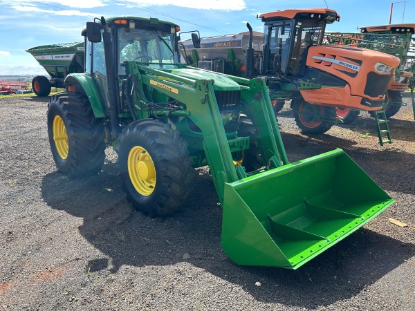 Trator John Deere 6190J ano 2017 - 6190J - Máquinas Agrícolas