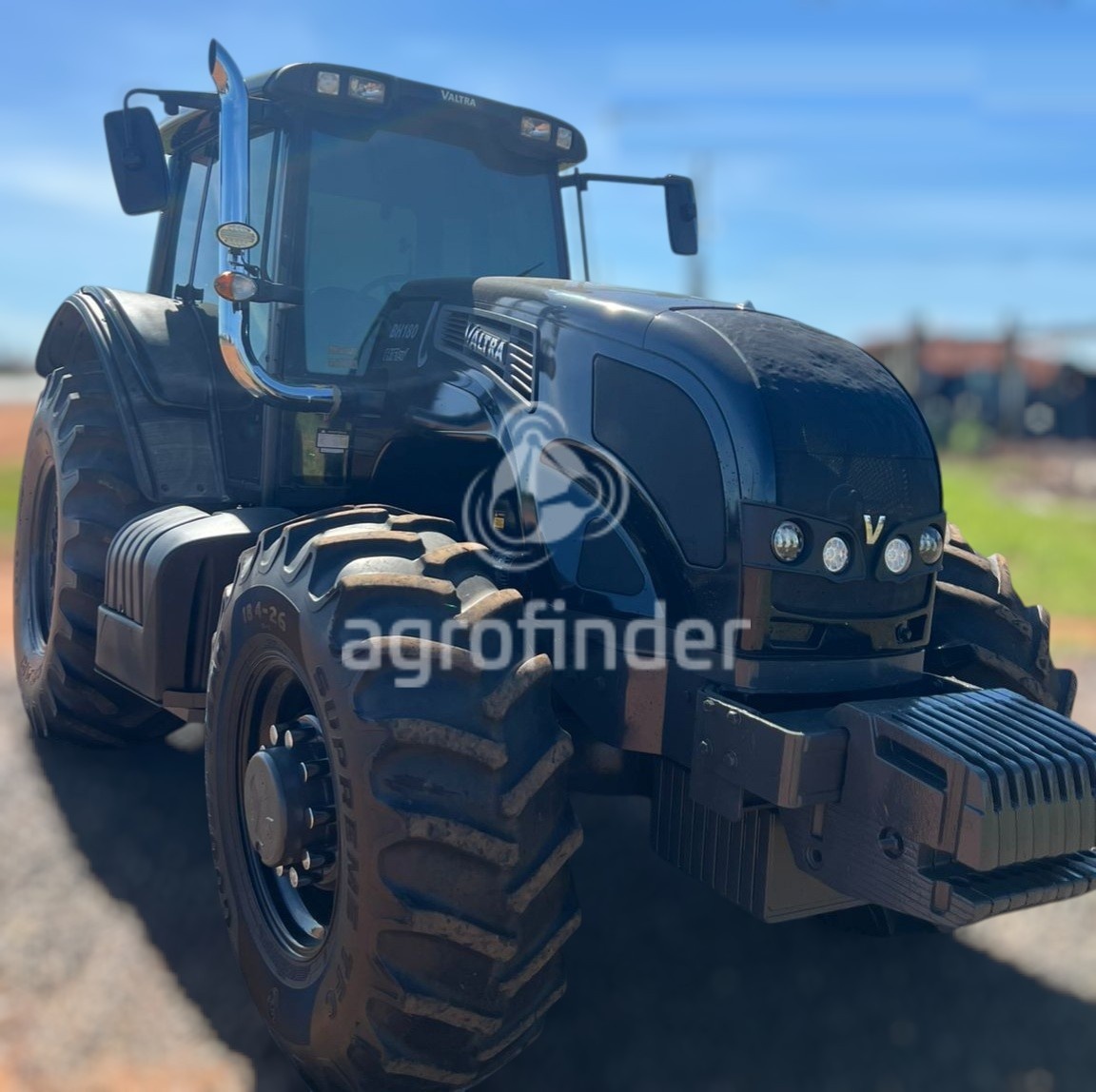 Trator Valtra BH 180 ano 2014