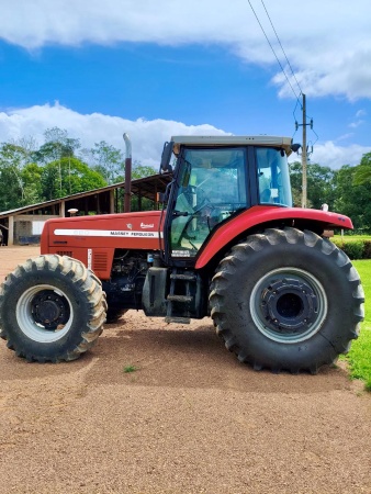 Trator Massey Ferguson MF 680 Advanced ano 2003