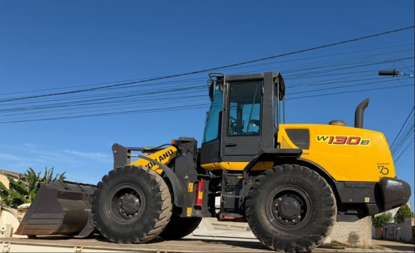 Pá Carregadeira New Holland W130B ano 2020