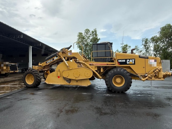 Outra máquina e equipamento Caterpillar RM300 ano 2009