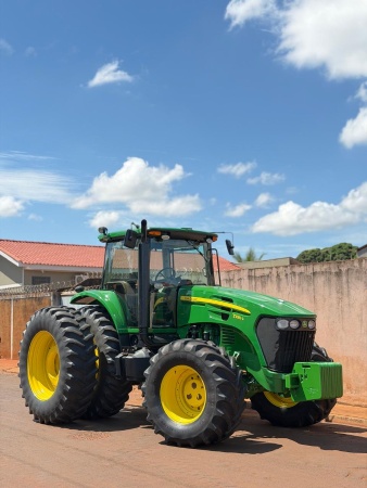 Trator John Deere 7230J ano 2018