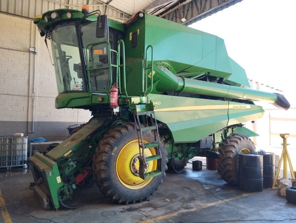 Colheitadeira John Deere S440 ano 2019