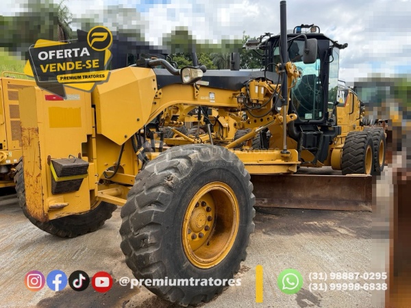Motoniveladora Caterpillar 12M ano 2019