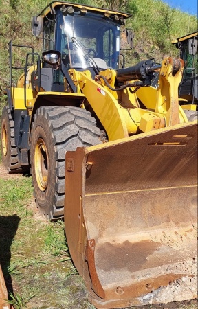 Pá Carregadeira Caterpillar 966L ano 2021