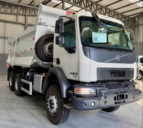 Caminhão Volvo VMX 360 MAX ano 2026
