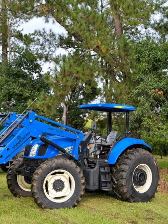 Trator New Holland T6.130 ano 2015 - T6.130 - Máquinas Agrícolas
