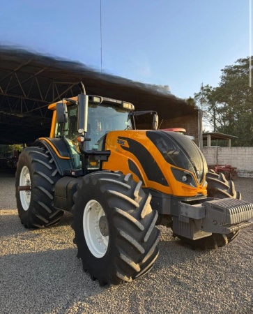 Trator Valtra BH224 HITECH ano 2022