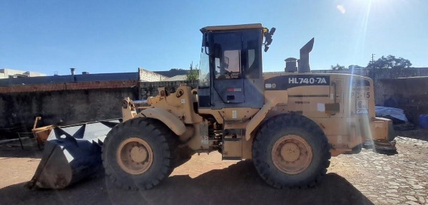 Trator Hyundai HL740-7A ano 2014