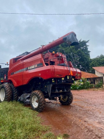 Colheitadeira Case Axial-Flow 4130  ano 2016