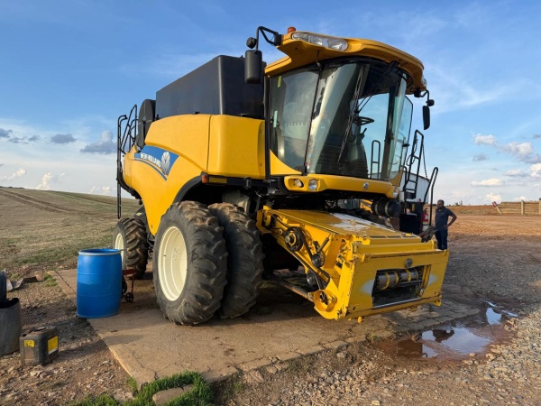 Colheitadeira New Holland CR 5.85 ano 2020
