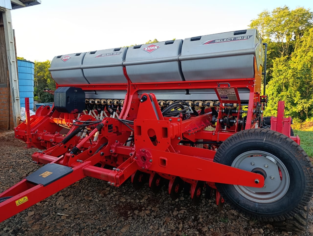Outros implementos agrícolas Kuhn Select 21 ano 2022