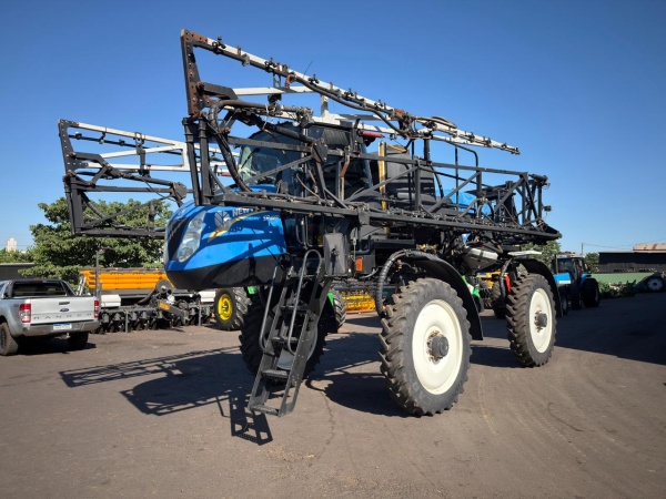 Pulverizador Autopropelido New Holland SP2500 ano 2018