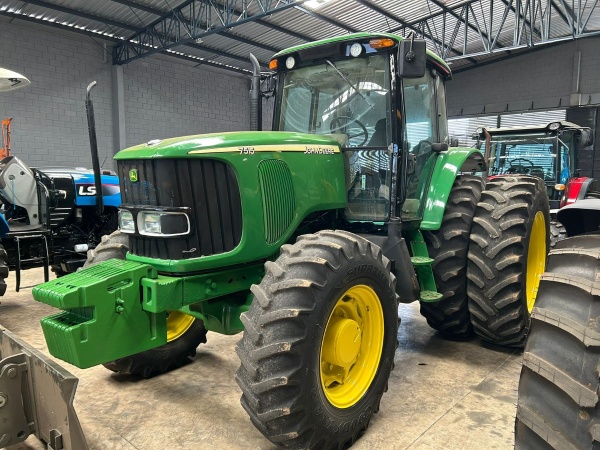 Trator John Deere 7515 ano 2008