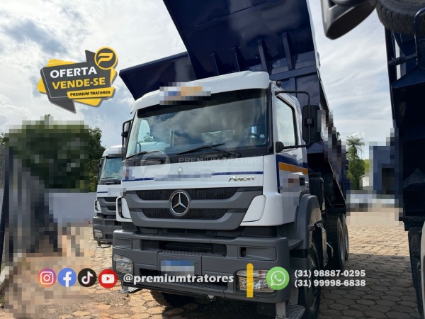 Caminhão Mercedes Benz AXOR 4144 ano 2012