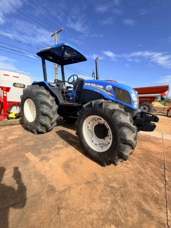 Trator New Holland TL 5.90 ano 2021