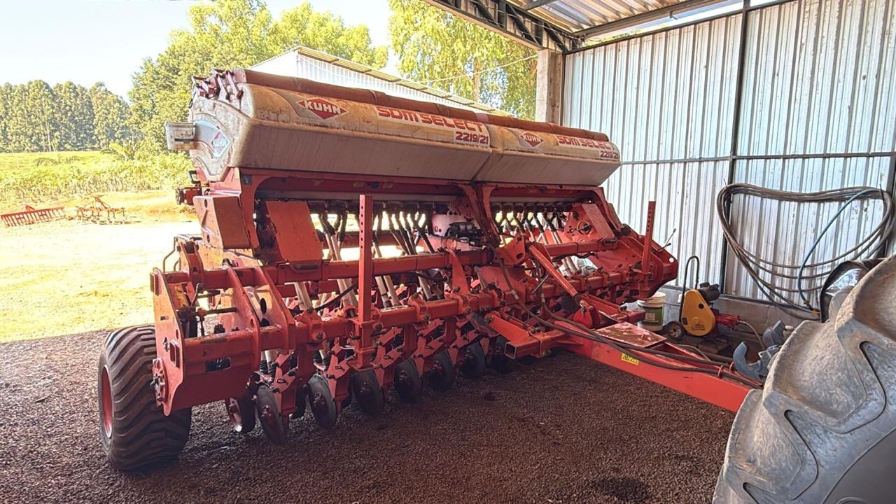 Plantadeira Kuhn SDM Selecte 2219/21 ano 2014