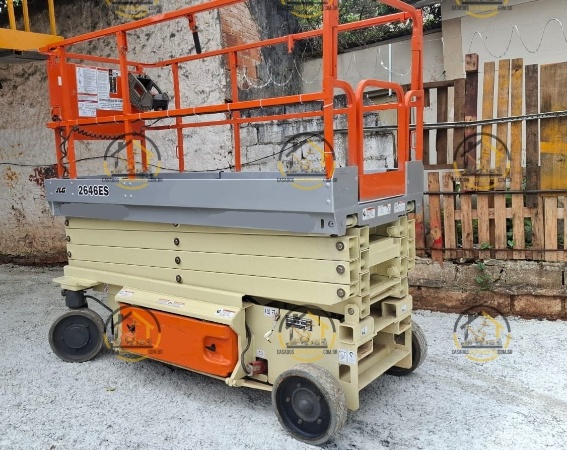 Plataforma JLG 2646ES ano 2006
