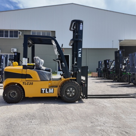 Empilhadeira TLM  TLC35D Diesel ano 2026