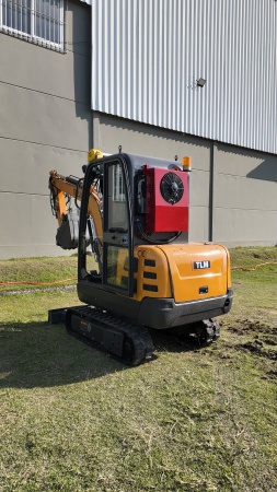 Mini Escavadeira TLM  TL22J ano 2026 - TL22J - Máquinas de Linha Amarela
