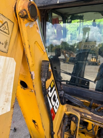 Mini Retroescavadeira JCB 1CX ano 2014